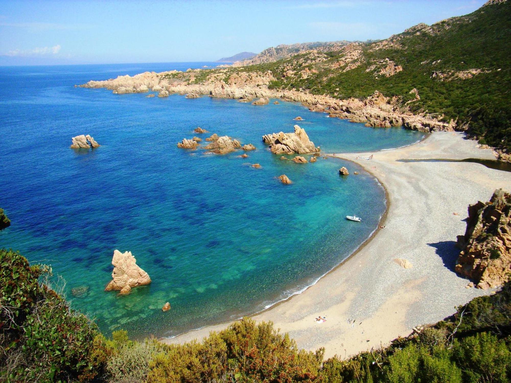 Appartamenti Ideal Isola Rossa Exterior foto