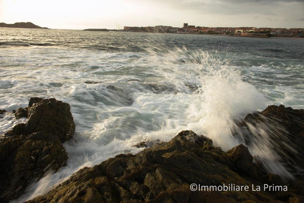 Appartamenti Ideal Isola Rossa Exterior foto